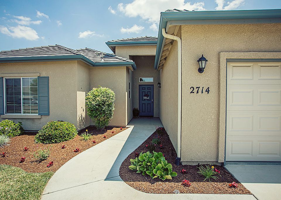 2nd image of 2714 N Sallee Ct