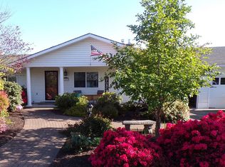 1209 East St, Independence, OR 97351