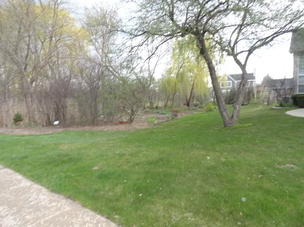 541 N Smith St, Palatine, IL 60067