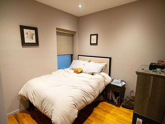 5th image of 164 E 112th St APT 2C