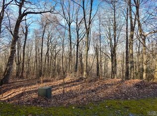 10 High Pinnacle Rd, Cashiers, NC 28736