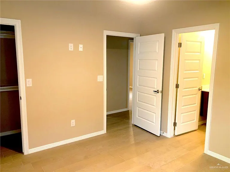 3105 Driftwood Ln #4 — Photo 6