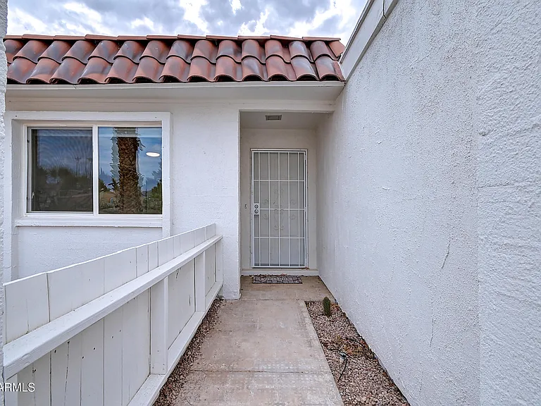 14613 N Calle Del Oro — Photo 33