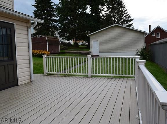 2nd image of 3910 Campbell Ave