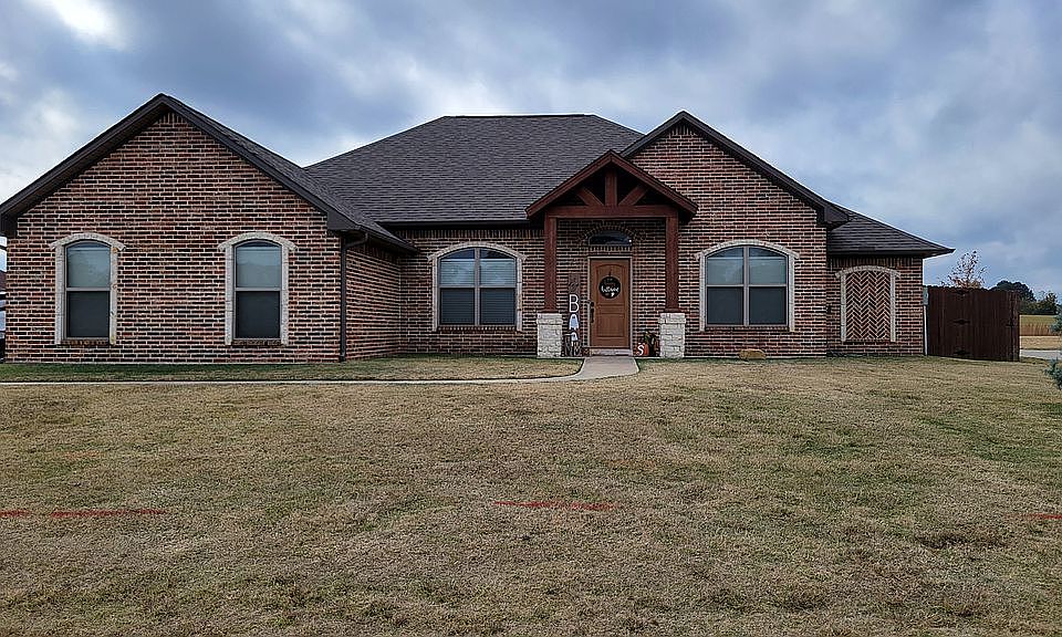 1st image of 4510 Magee Dr