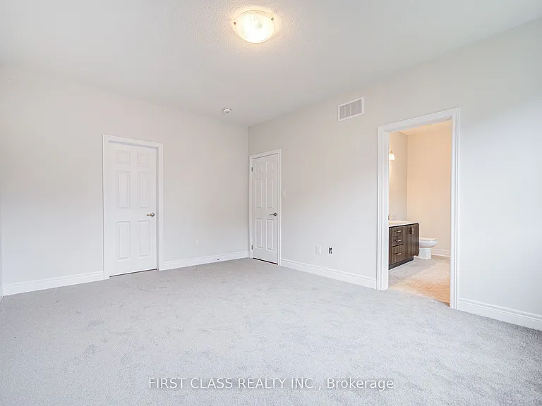 8 Nigh Dr — Photo 37