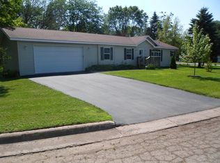 1513 Huron St, Sturgeon Bay, WI 54235