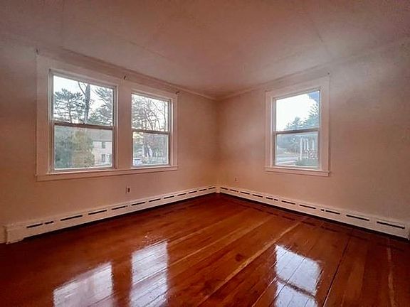 2nd image of 107 Forest Avenue Ext #107