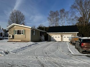 142 Pine St, Madawaska, ME 04756