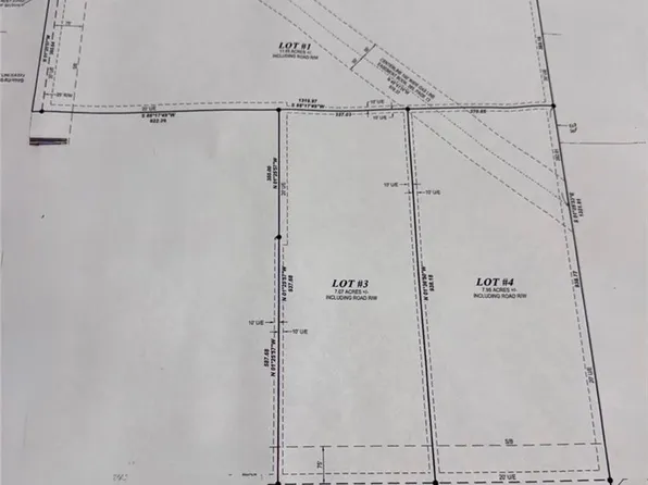 4 George Rd, Tonganoxie, KS 66086