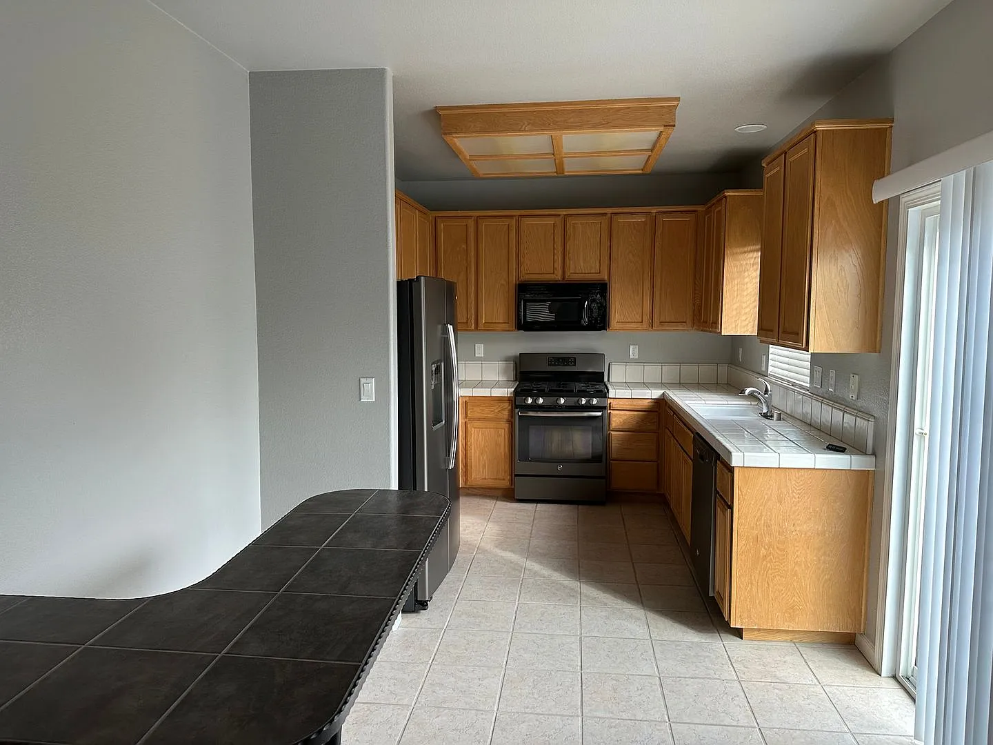 3295 Rivermont St - West Sacramento 95691 — Photo 3
