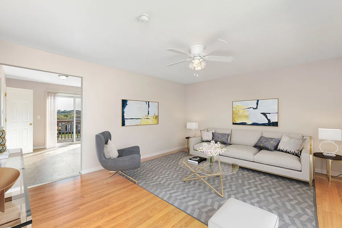 Building Photo - Windsor Townhomes Community