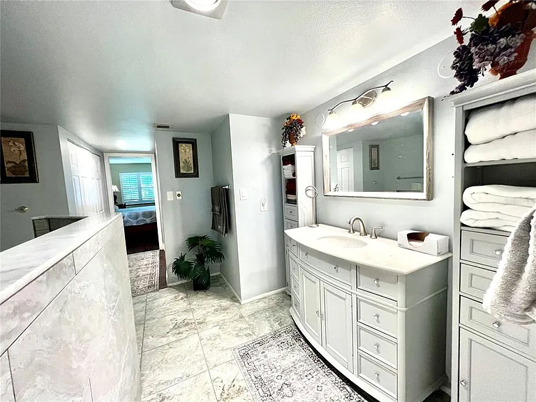 1610 Islamorada Blvd #64A — Photo 24