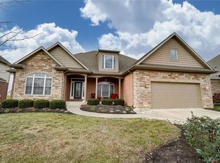 9769 Scotch Pine Dr, Springboro, OH 45066