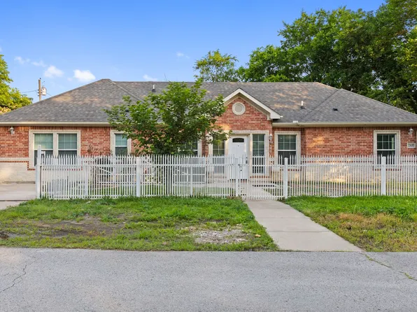 2410 Carleta St, Dallas, TX 75253