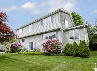 64 Summer St, Nahant, MA 01908