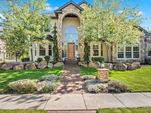 1177 E Riversong Dr, Eagle, ID 83616