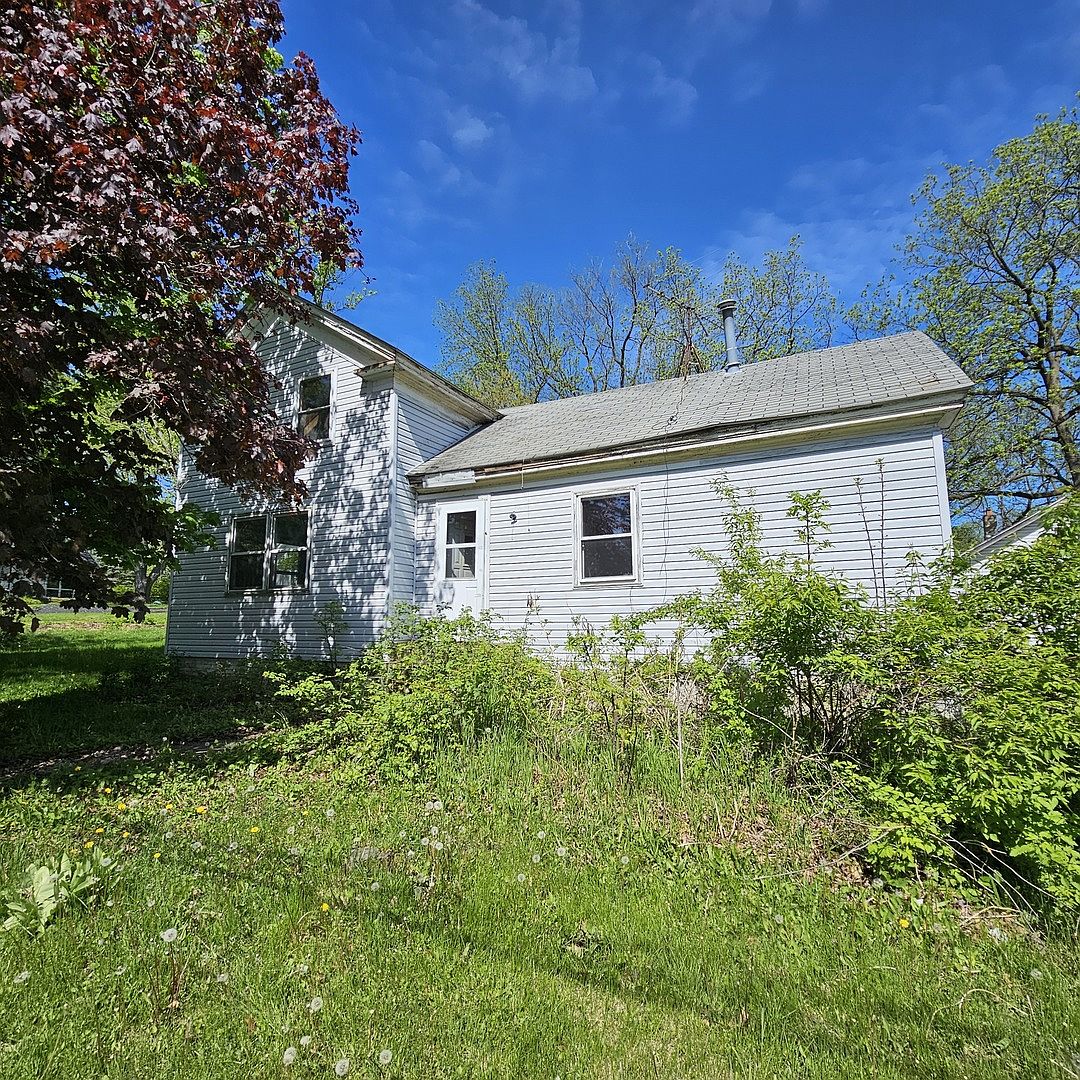 5001 Ringwood Rd, Ringwood, IL 60072 Zillow