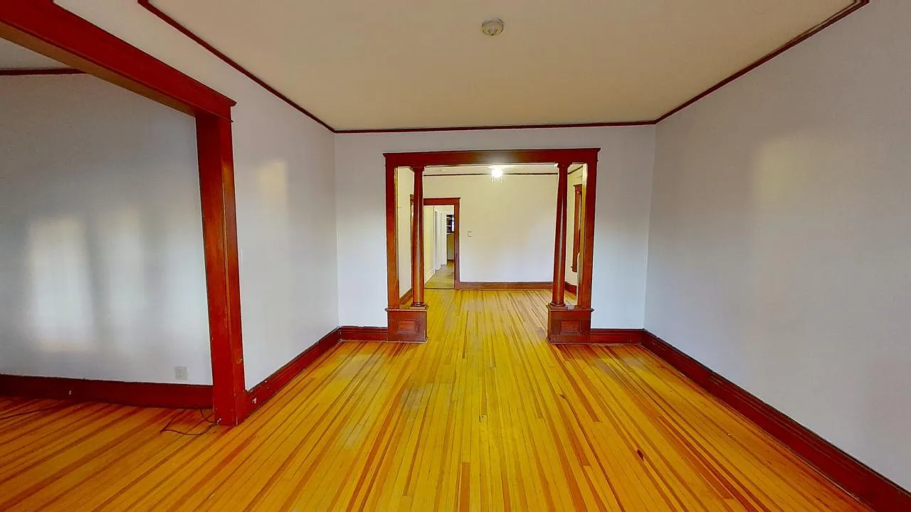 11 Alden Avenue (LP) - 2 — Photo 4