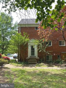 3327 Valley Dr #702, Alexandria, VA, 22302