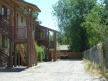 2nd image of 843 Sunset Ave APT E