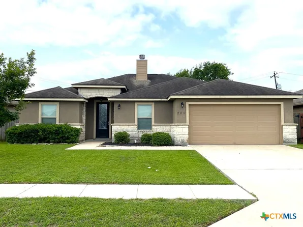 209 Secretariat Dr, Victoria, TX 77901