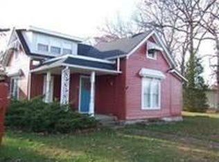 801 Maple St, Bismarck, MO 63624