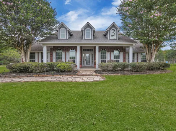 12686 Timberline Estates Dr, Willis, TX 77378