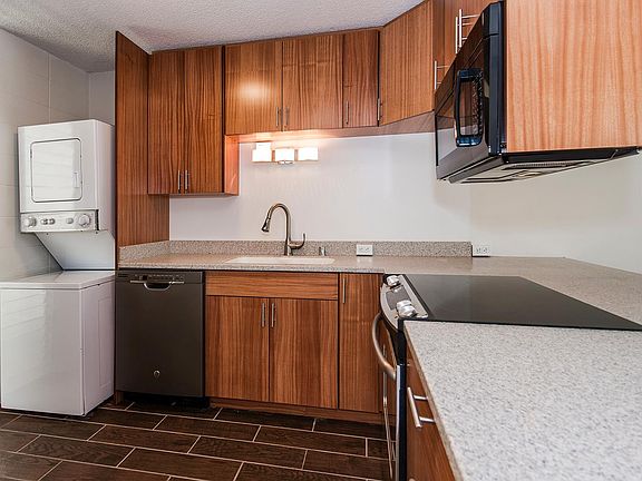 2nd image of 95-2044 Waikalani Pl APT C304