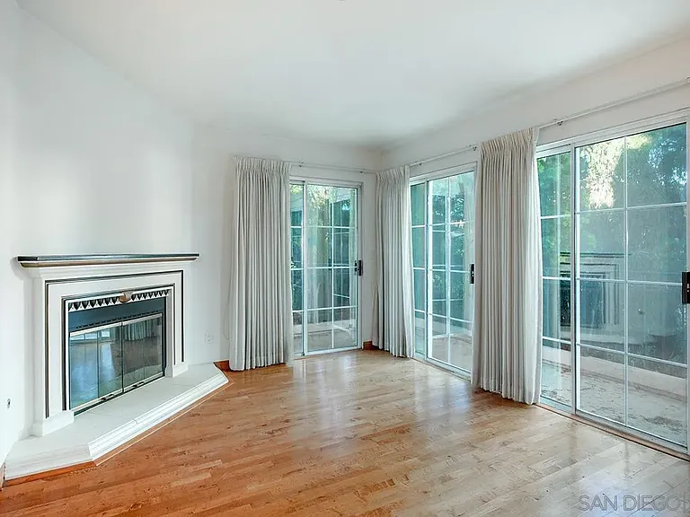 5105 Renaissance Ave #A — Photo 21