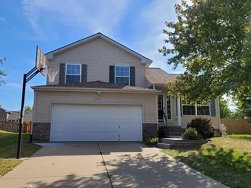 6209 N 129th St Photo 1