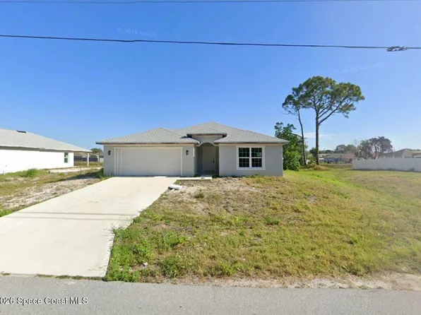899 Brickell St SE, Palm Bay, FL 32909