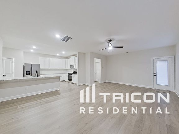 3rd image of 1207 Dye Blvd