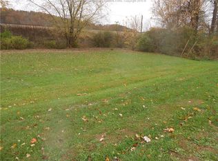 3353 Teays Valley Rd, Hurricane, WV 25526