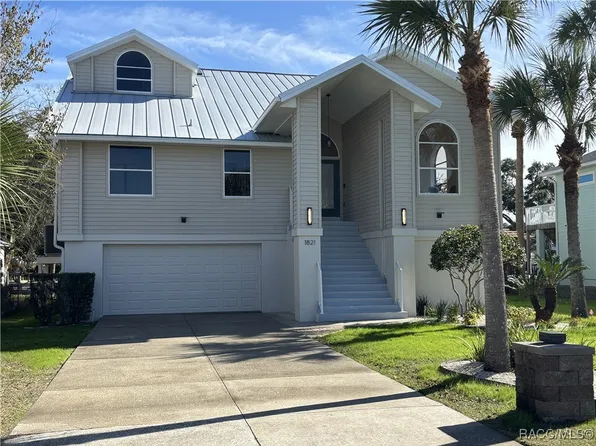 1821 NW 20th Ave, Crystal River, FL 34428