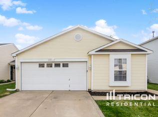2414 Summerwood Ln, Greenwood, IN 46143