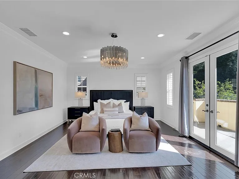510 E Viewcrest Dr — Photo 38