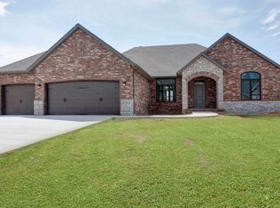 2272 N Citation Ave, Springfield, MO 65802