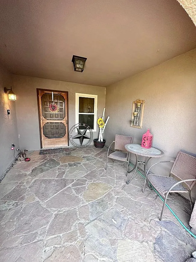 Building Photo - 3435 E Riho Ln