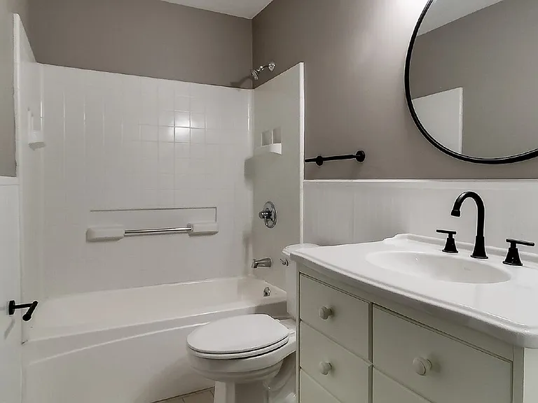 1215 Pamela Dr — Photo 15