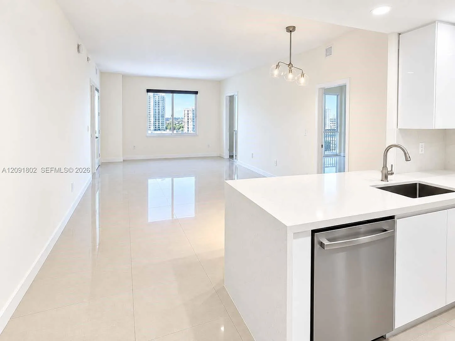 Ten Aragon Condo — Photo 1