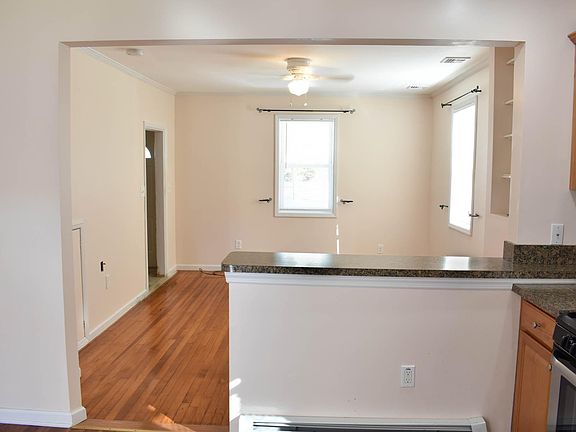 2nd image of 11 Church St #2