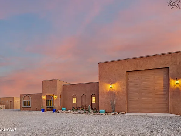 6609 N Amahl Dr, Tucson, AZ 85704
