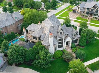 315 Claremont Ct, Naperville, IL 60540