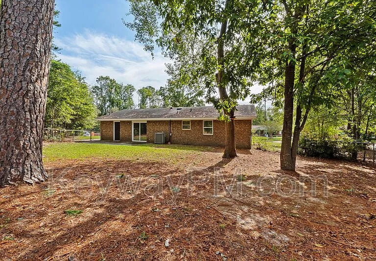2631 Drayton Dr — Photo 22