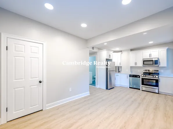 124 Berkshire St, Cambridge, MA