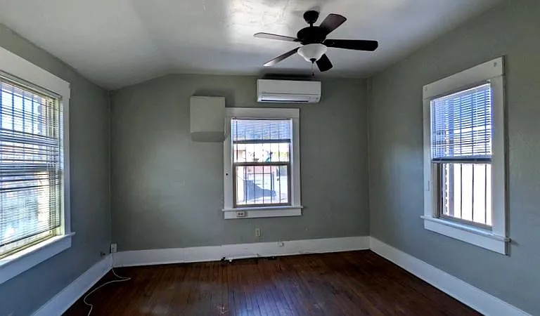 133 E Speedway Blvd — Photo 9
