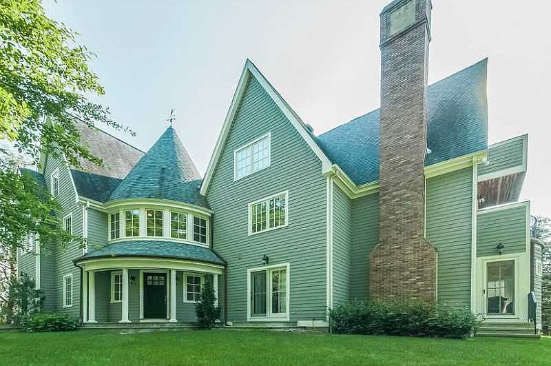Front Exterior