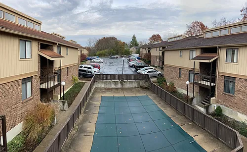 Grandin Club Apartments Photo 1