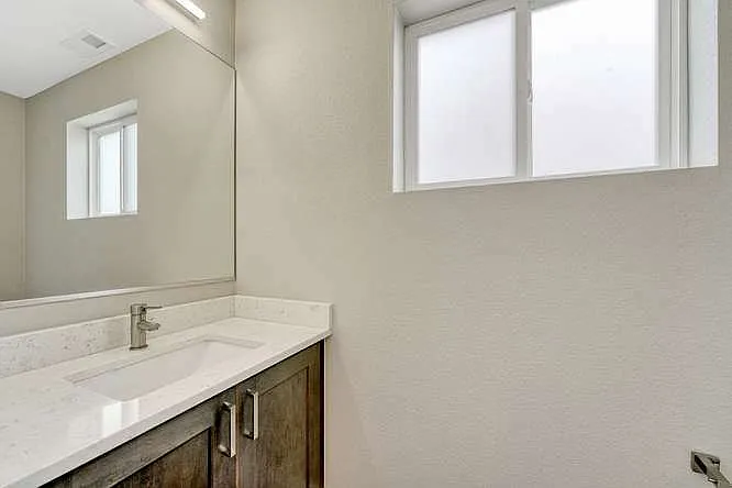 2891 W Parkside Pl — Photo 10
